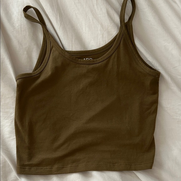 ARQ Dark Olive Tank Top - Picture 3 of 3